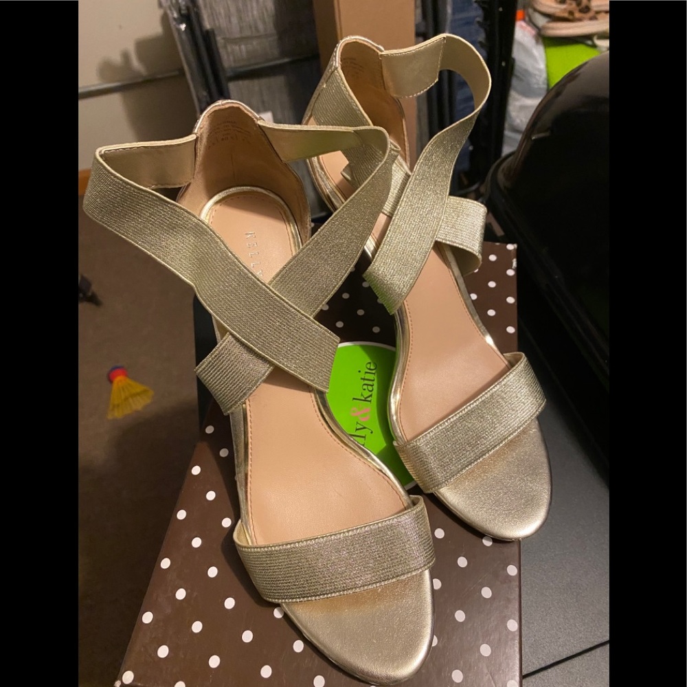 Shoes and clutch